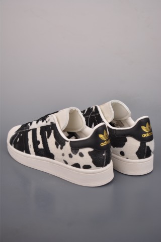 Adidas Originals Superstar 'White' view 2