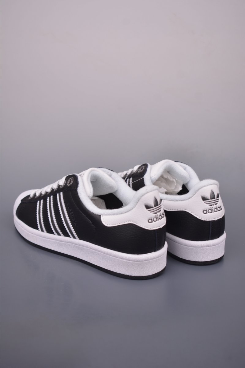 Adidas Originals Superstar 'White' view