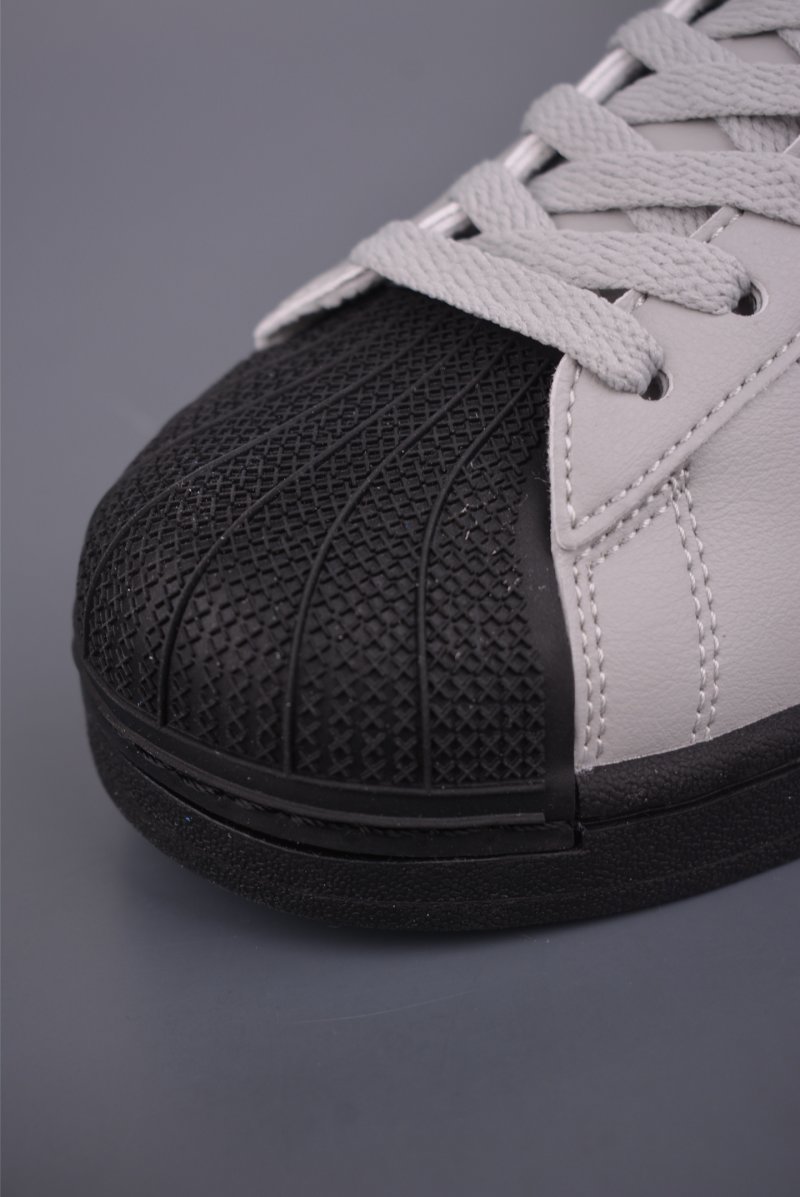 Adidas Originals Superstar 'White' view