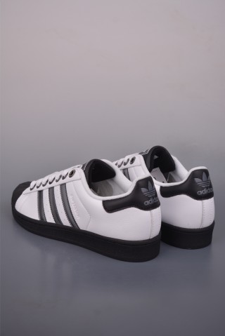 Adidas Originals Superstar 'White' view 2