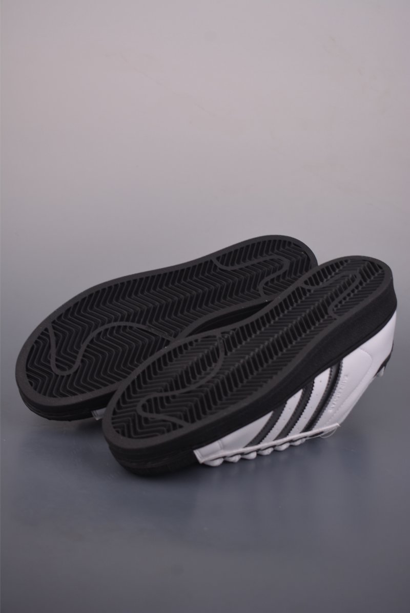 Adidas Originals Superstar 'White' view