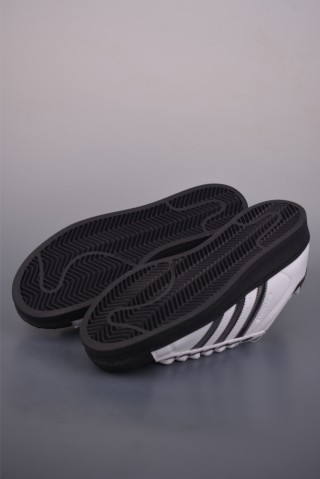 Adidas Originals Superstar 'White' view 3