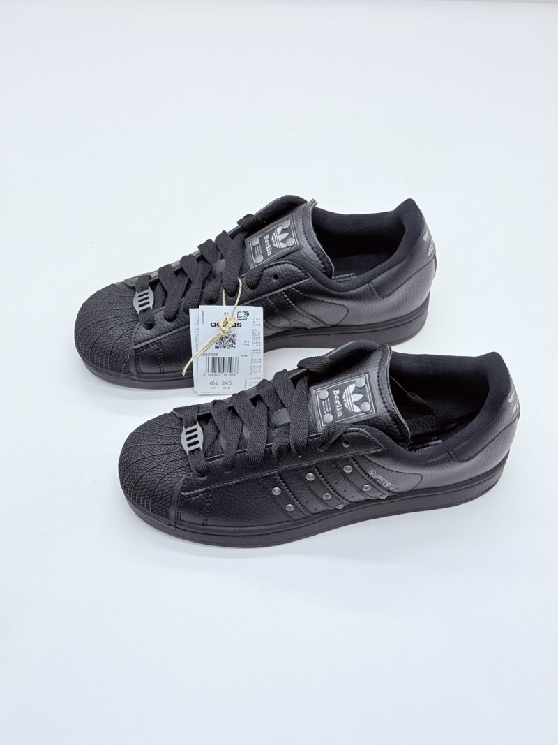 Adidas Originals Superstar 'Black' view
