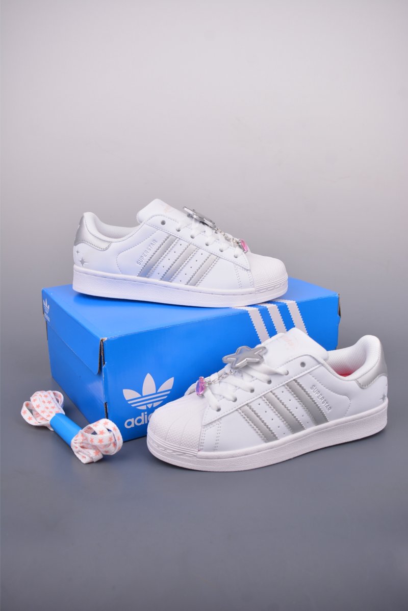 Adidas Originals Superstar 'White' view