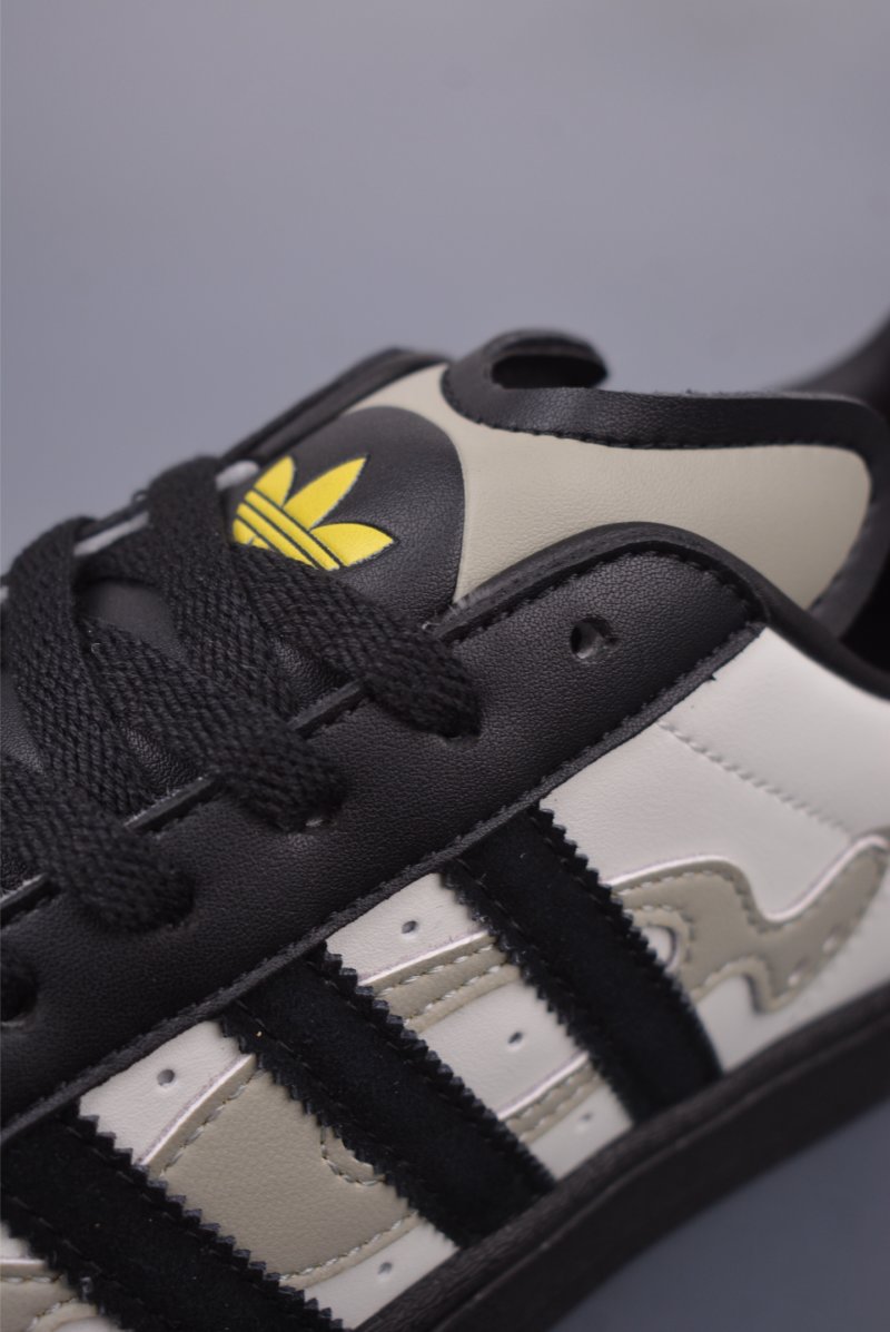 Adidas Originals Superstar 'White' view