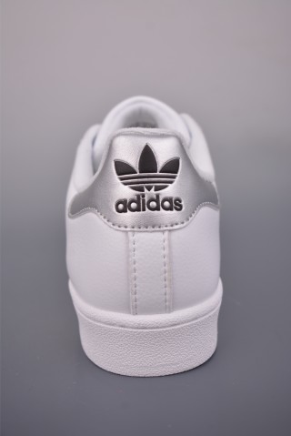 Adidas Originals Superstar 'White' view 4