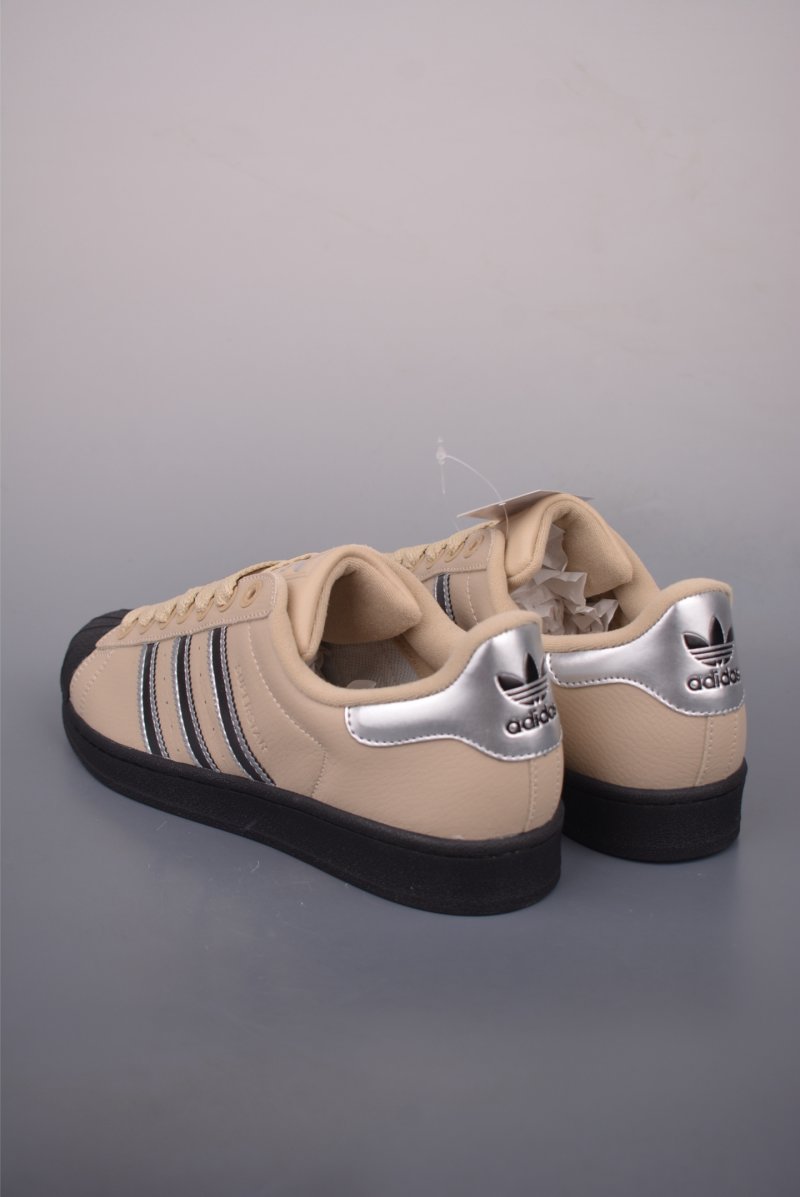 Adidas Originals Superstar 'White' view