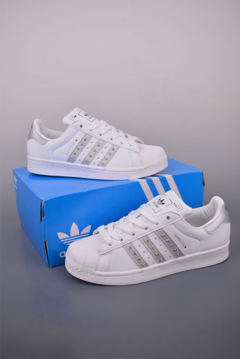 Adidas Originals Superstar 'White' view
