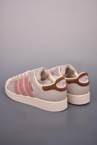 Adidas Originals Superstar 'White' view 2