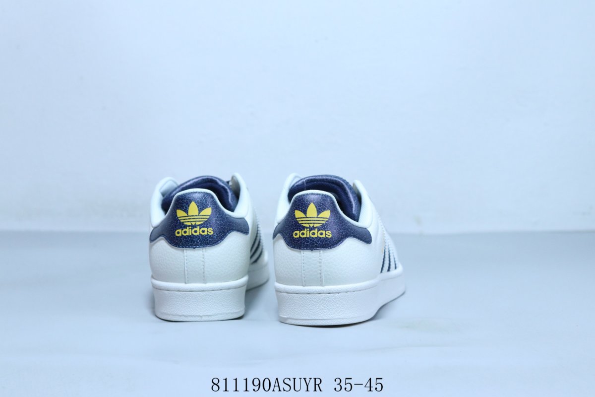 Adidas Originals Superstar view