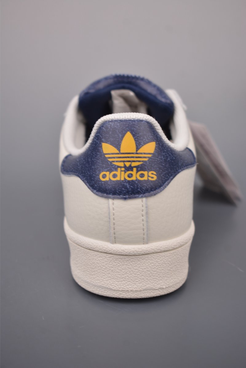 Adidas Originals Superstar 'White' view