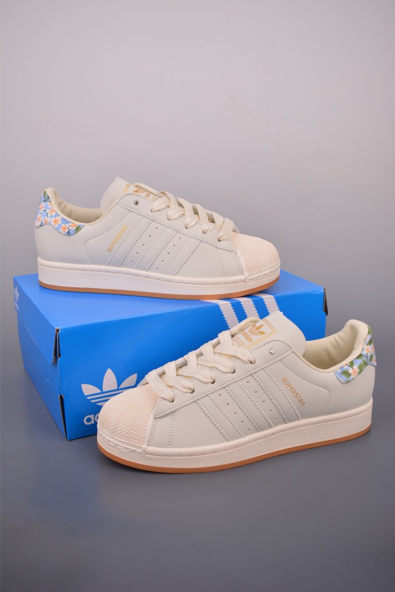 Adidas Originals Superstar 'White' view