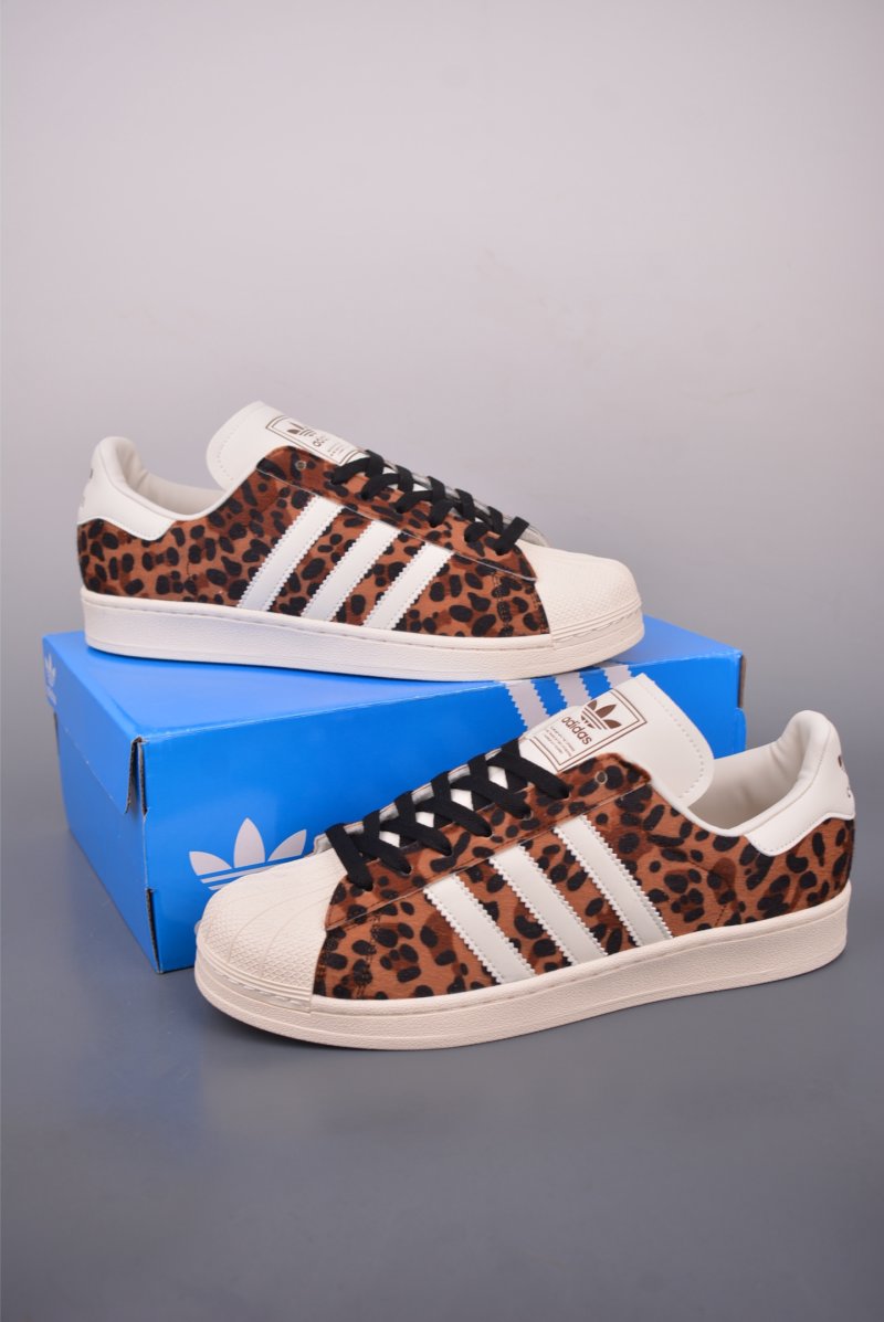 Adidas Originals Superstar 'White' view
