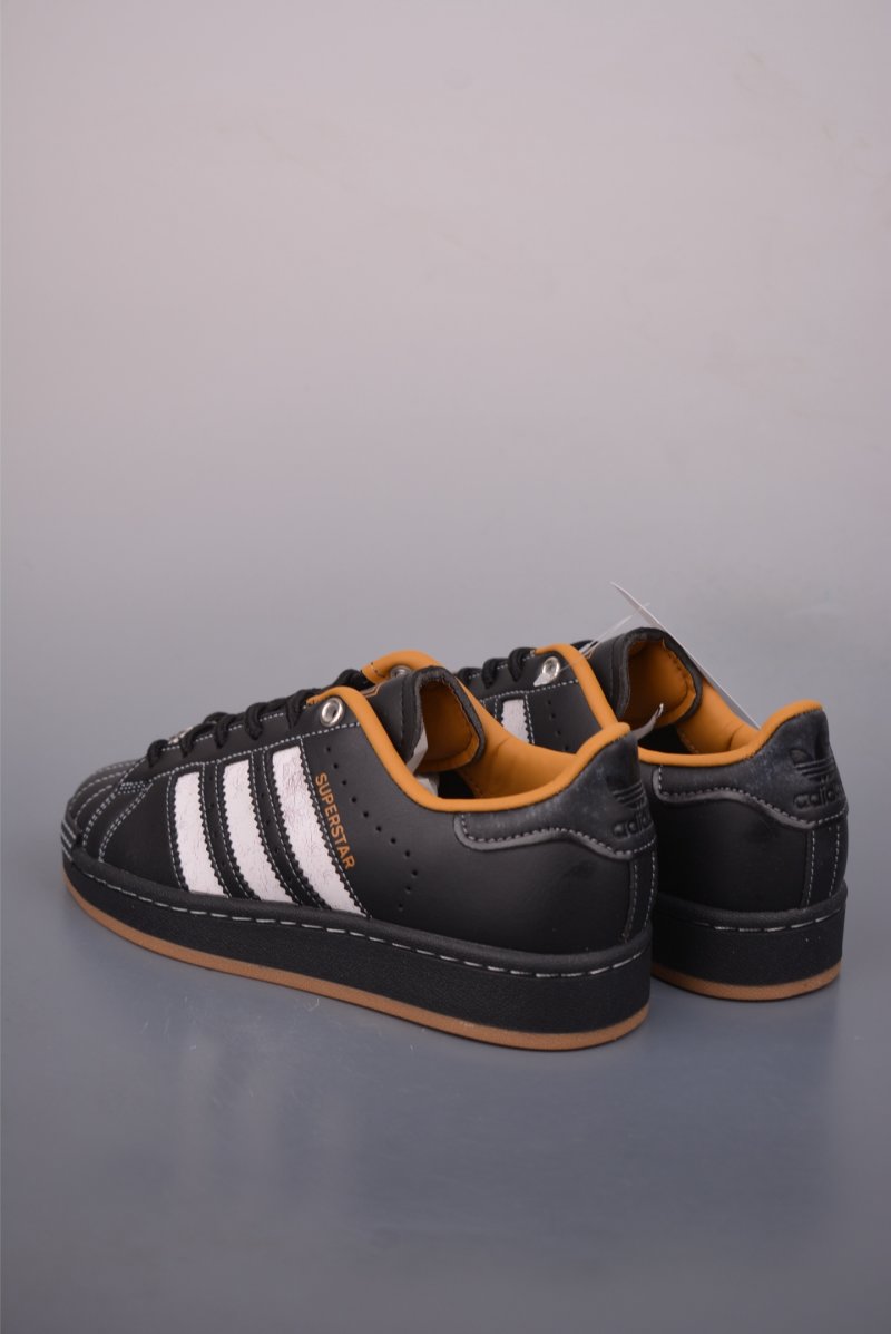 Adidas Originals Superstar 'White' view