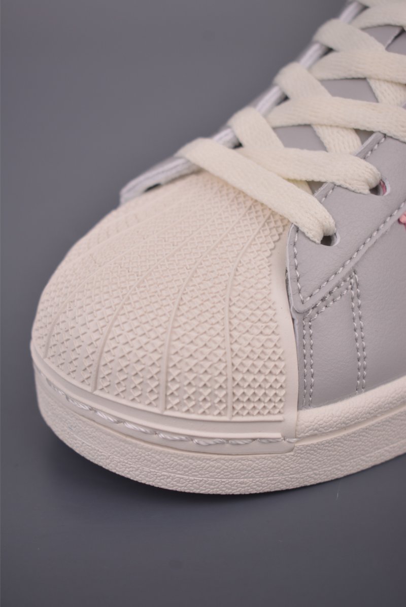 Adidas Originals Superstar 'White' view