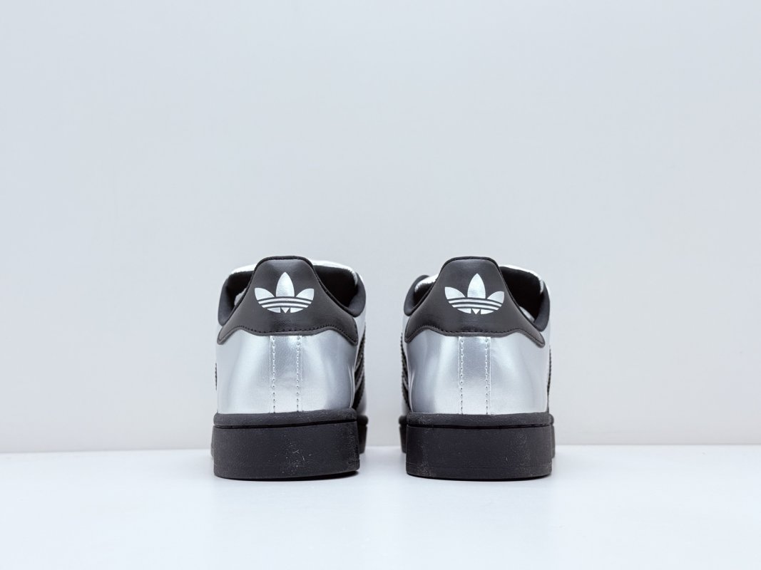 Adidas Originals Superstar 'Black / Silver' view