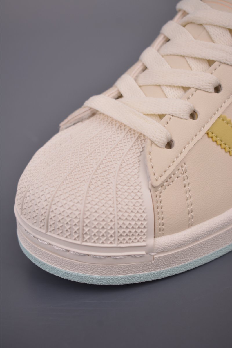 Adidas Originals Superstar 'White' view