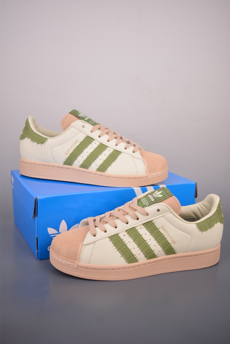 Adidas Originals Superstar 'White' view