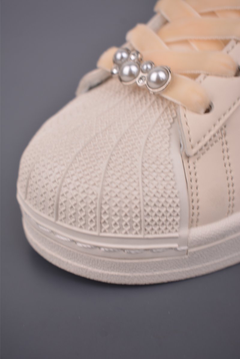 Adidas Originals Superstar 'White' view