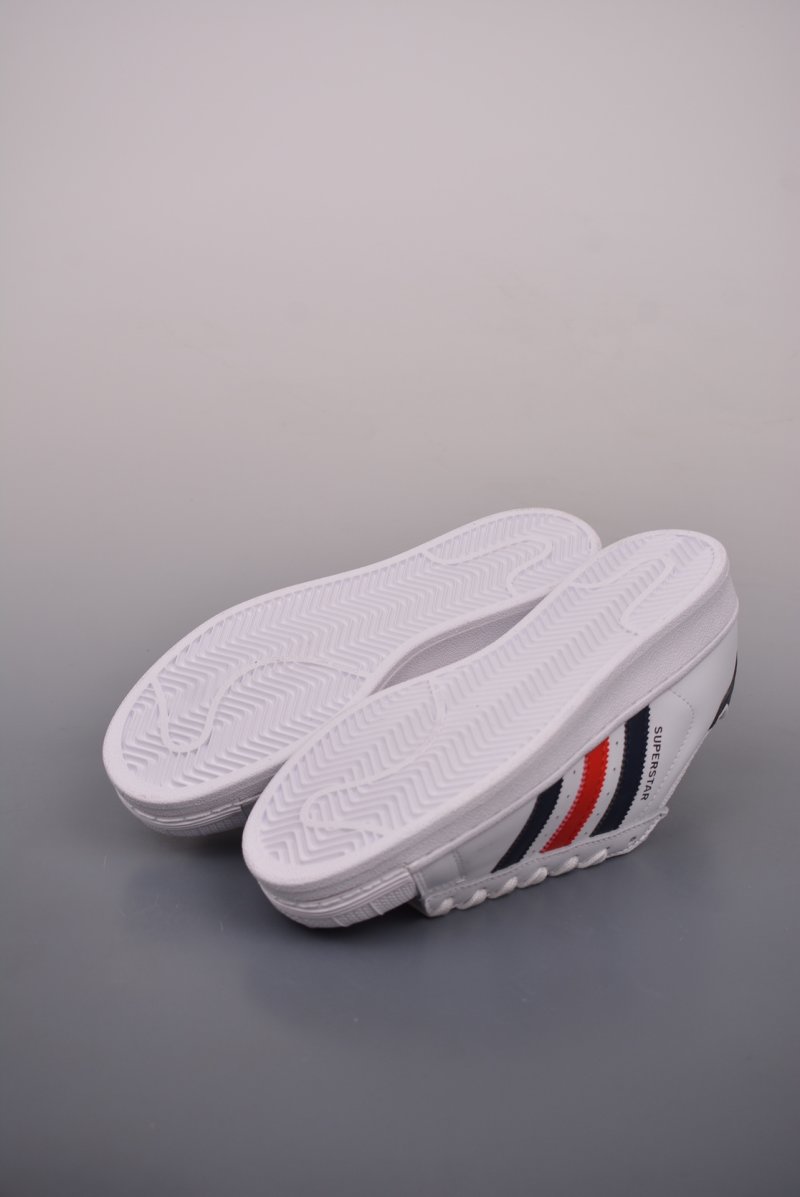 Adidas Originals Superstar 'White' view