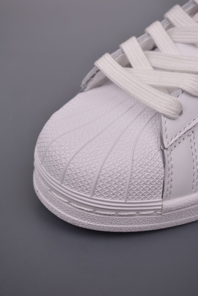 Adidas Originals Superstar 'White' view