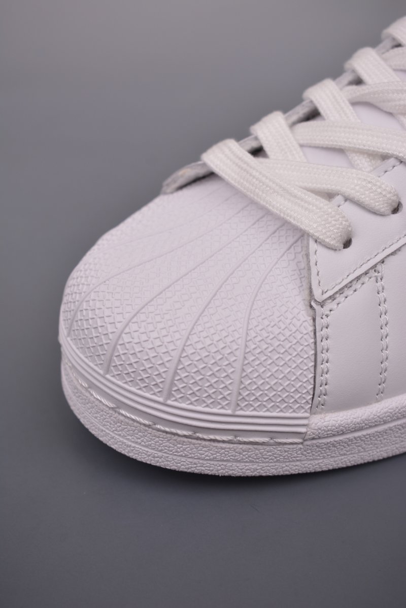 Adidas Originals Superstar 'White' view