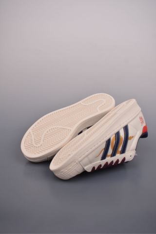 Adidas Originals Superstar Supreme 'White' view 3