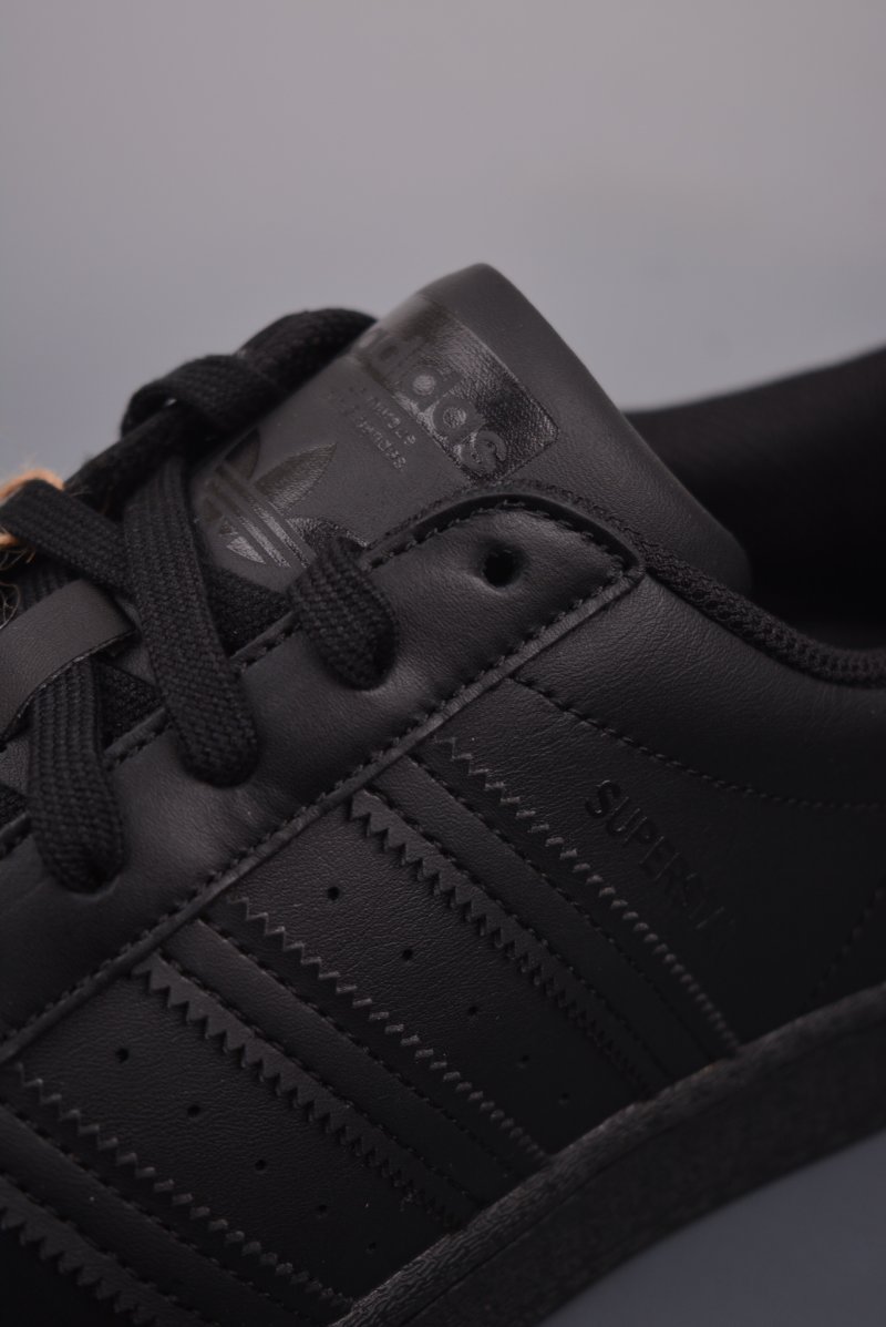 Adidas Originals Superstar W 'White' view