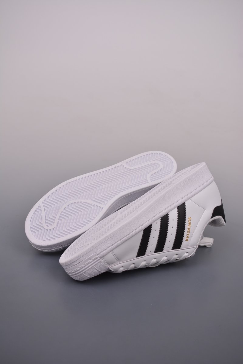 Adidas Originals Superstar W 'White' view