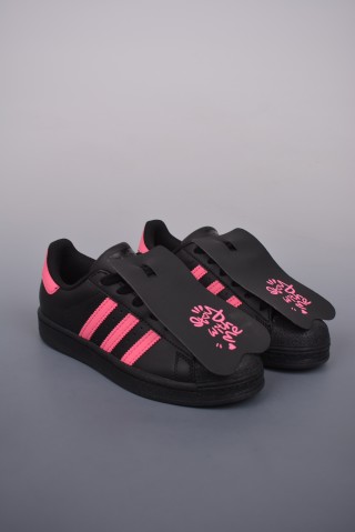 Adidas Originals Superstar W 'White' view 1