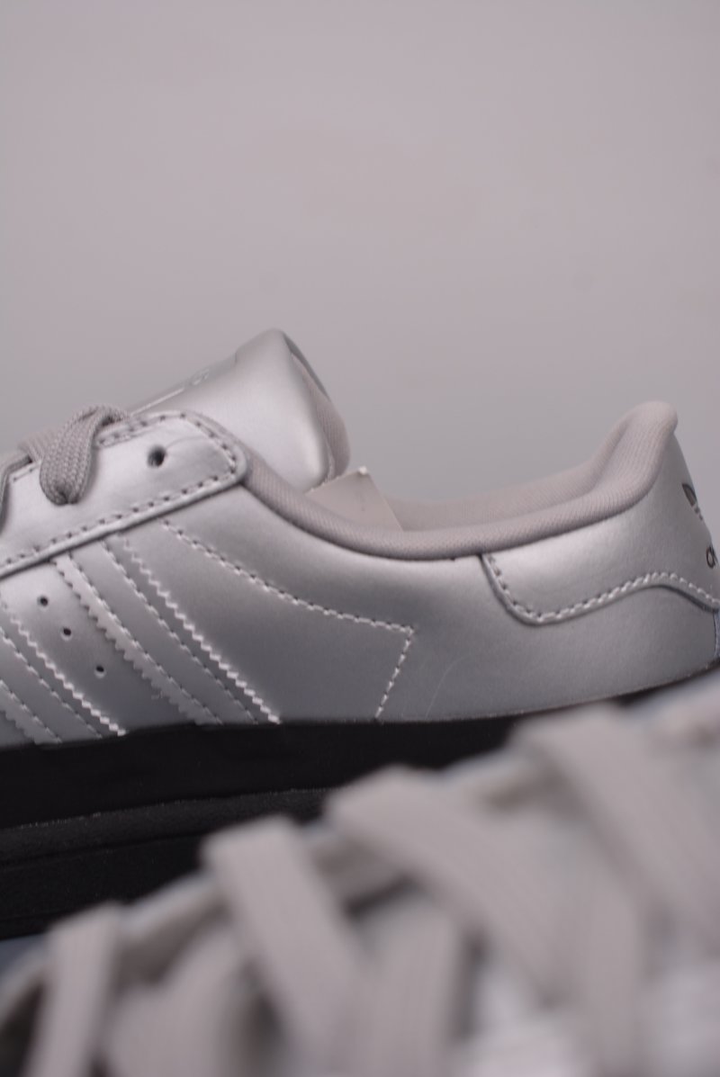 Adidas Originals Superstar W 'White' view