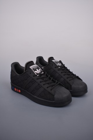 Adidas Originals Superstar W 'White' view 1