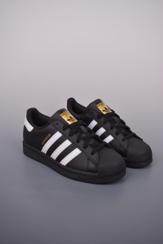 Adidas Originals Superstar W 'White' view 1