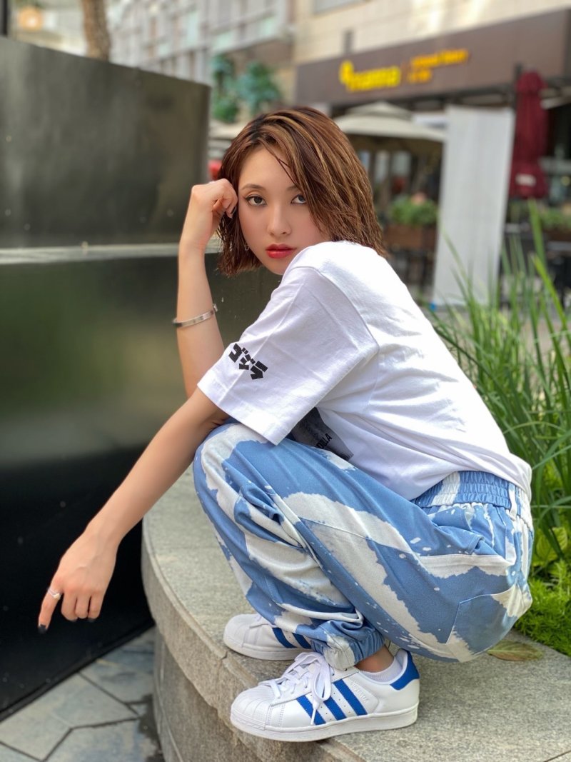 Adidas Originals Superstar W view