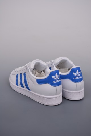 Adidas Originals Superstar W 'White' view 2