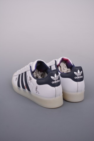 Adidas Originals Superstar W 'White' view 2