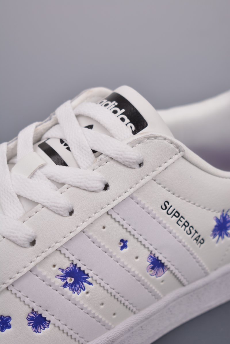 Adidas Originals Superstar W 'White' view