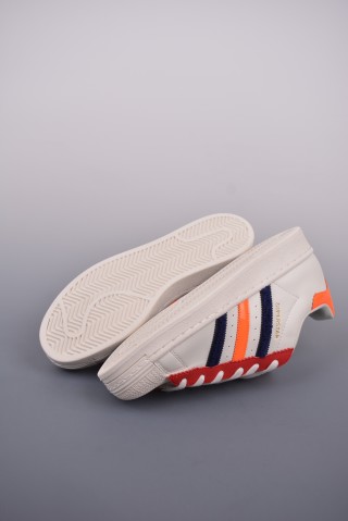 Adidas Originals Superstar W 'White' view 3