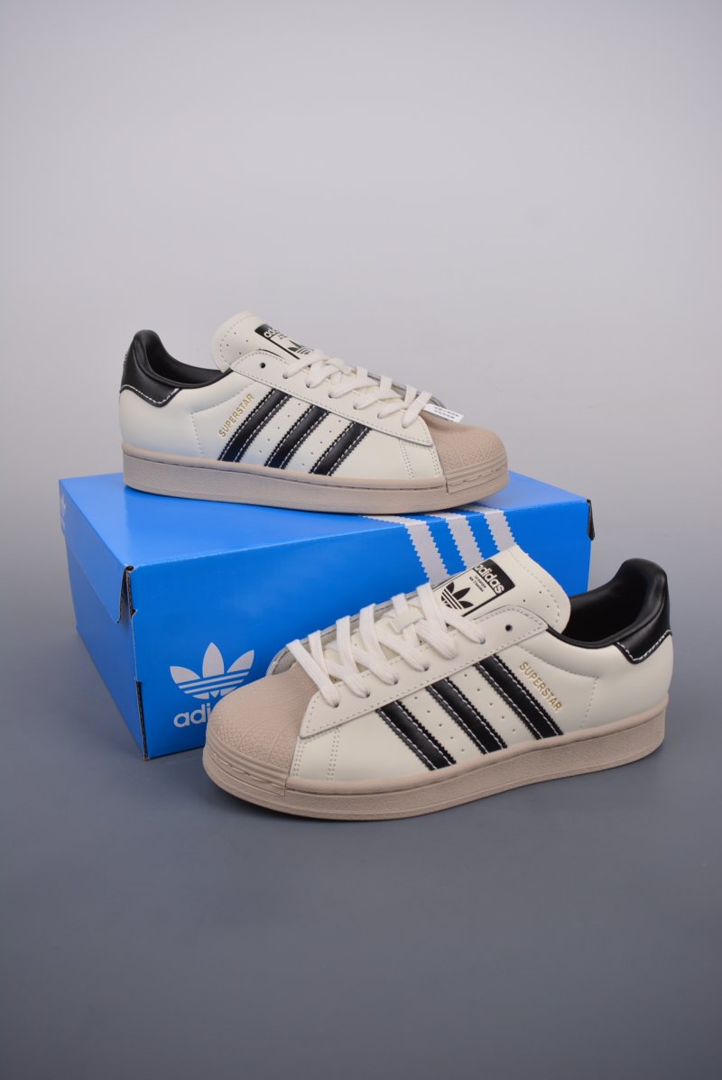 Adidas Originals Superstar W 'White' view