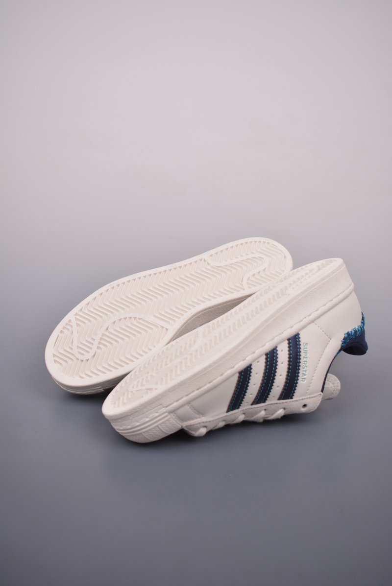 Adidas Originals Superstar W 'White' view