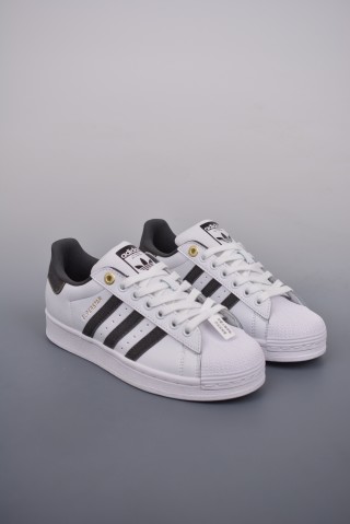 Adidas Originals Superstar W 'White' view 1