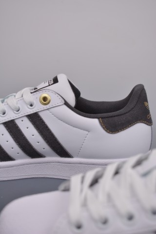 Adidas Originals Superstar W 'White' view 8