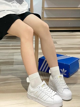Adidas Originals Superstar W view 2
