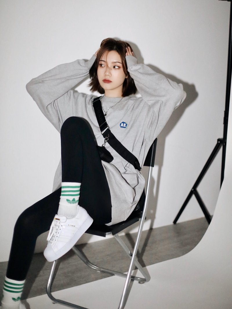 Adidas Originals Superstar W view