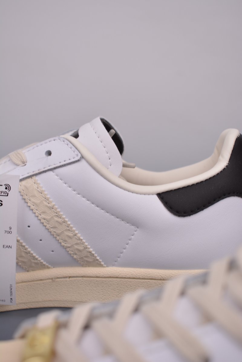 Adidas Originals Superstar W 'White' view