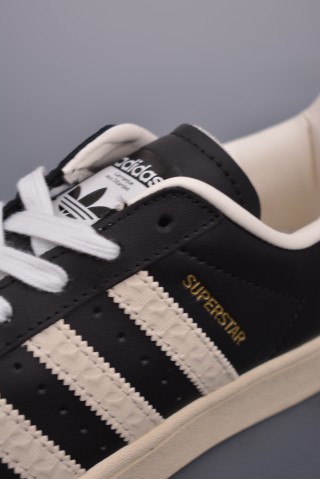 Adidas Originals Superstar W 'White' view 7