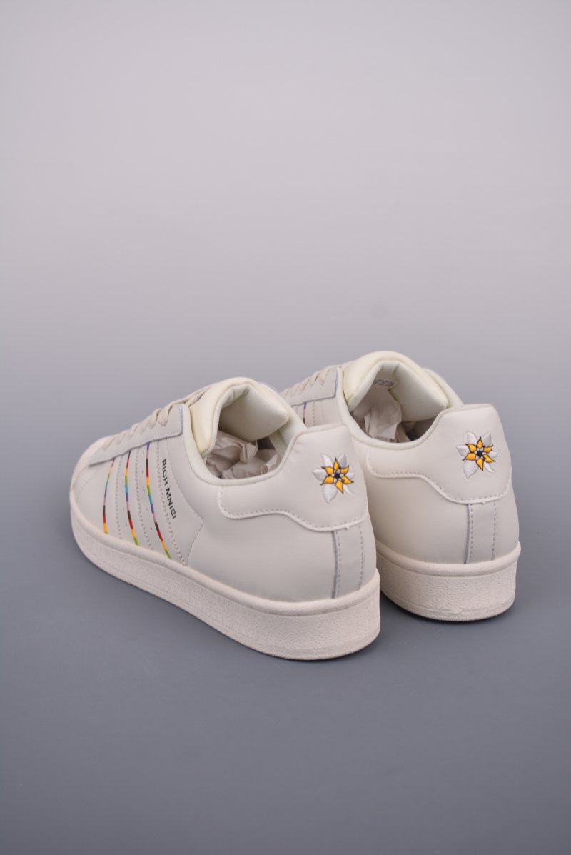 Adidas Originals Superstar W 'White' view
