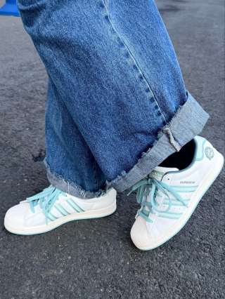 Adidas Originals Superstar view 4