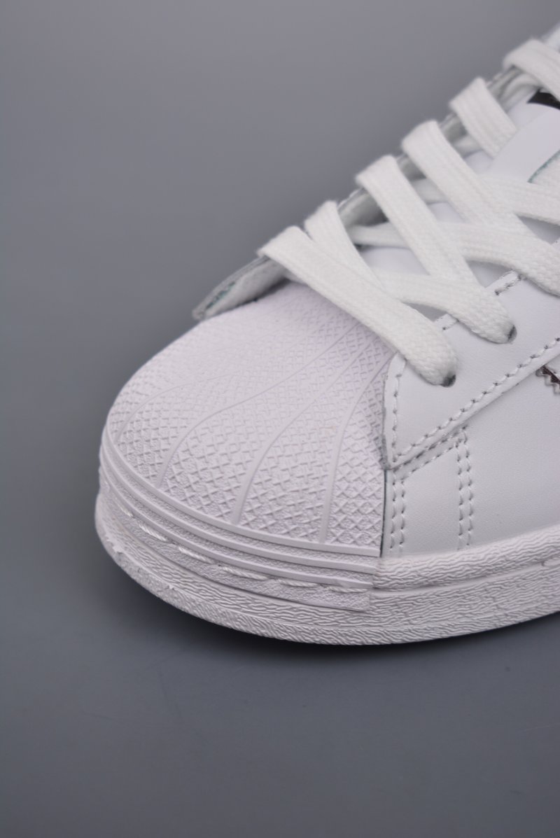 Adidas Originals Superstar 'White' view