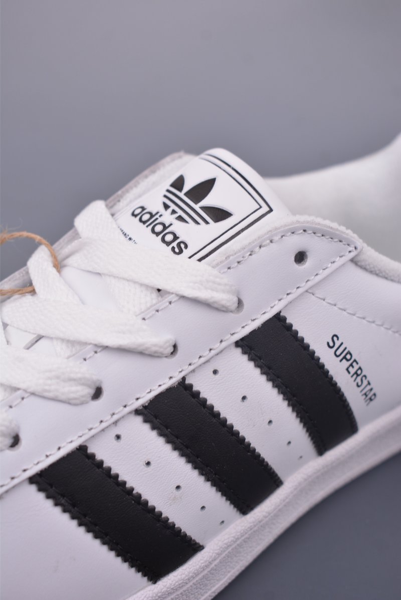 Adidas Originals Superstar 'White' view